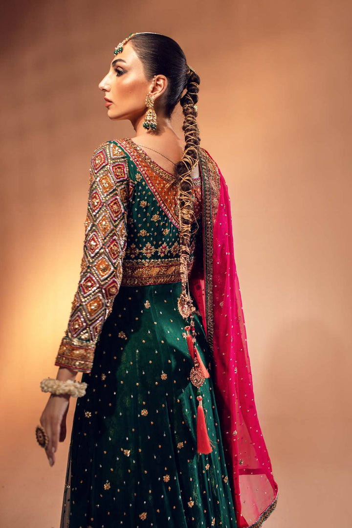 bridal wear Pakistan - bridal traditions in Asia - Asian wedding trends  